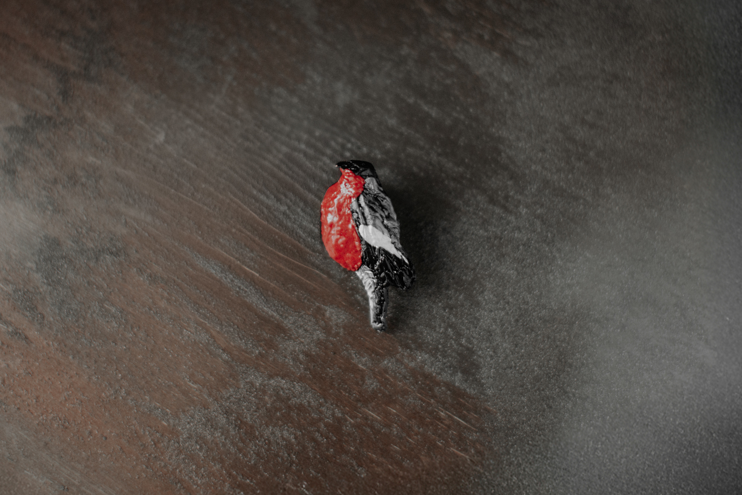 Piespraude "Sarkankrūtītis"