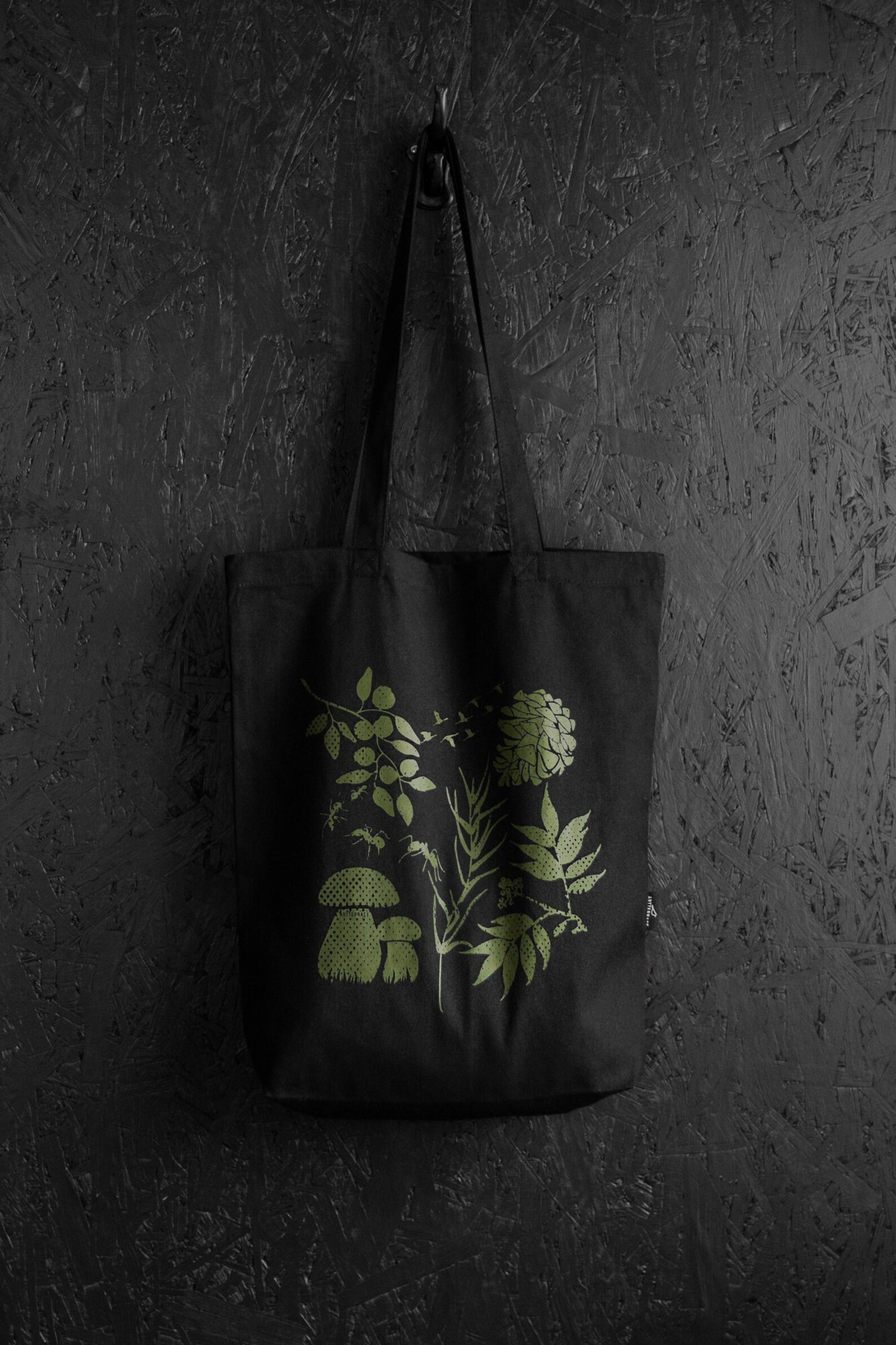 Iepirkumu soma "Meža dārgumi"